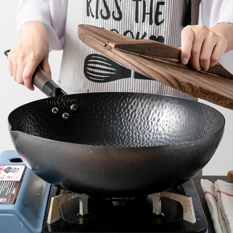 Wok Electric Flat - مقلاة من الفولاذ الكربوني مقاس 32