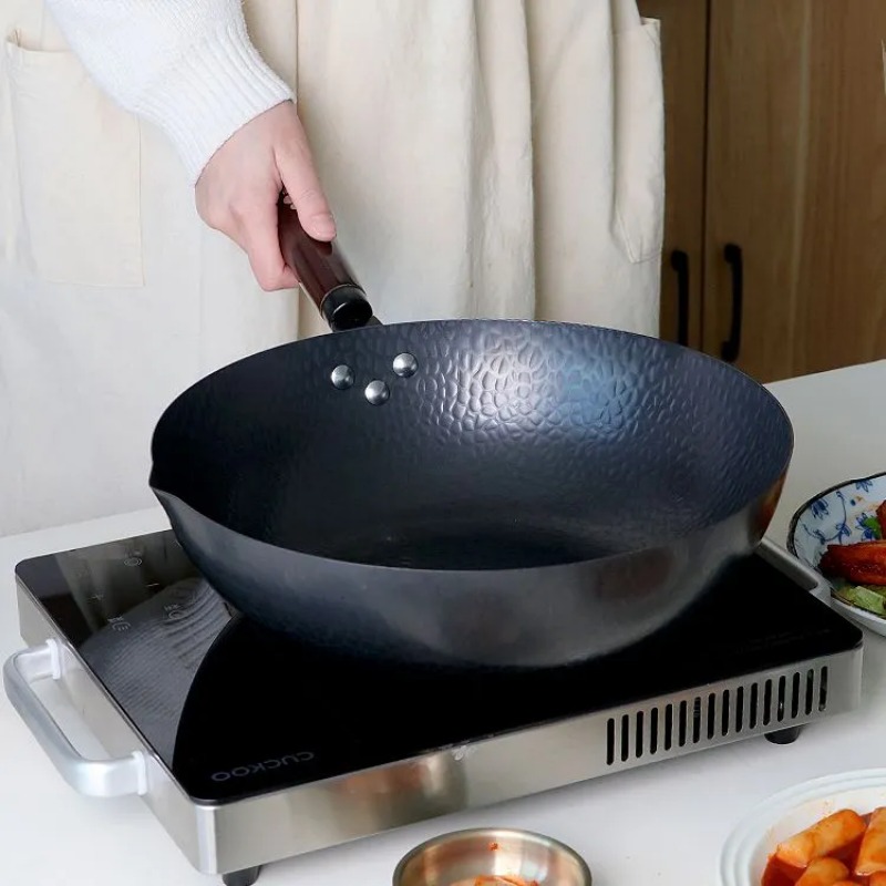 Wok Electric Flat - مقلاة من الفولاذ الكربوني مقاس 32